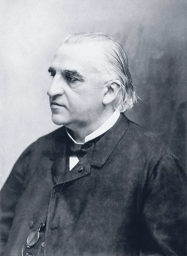 Portrait photograph of Jean-Martin Charcot by Nadar, 1890